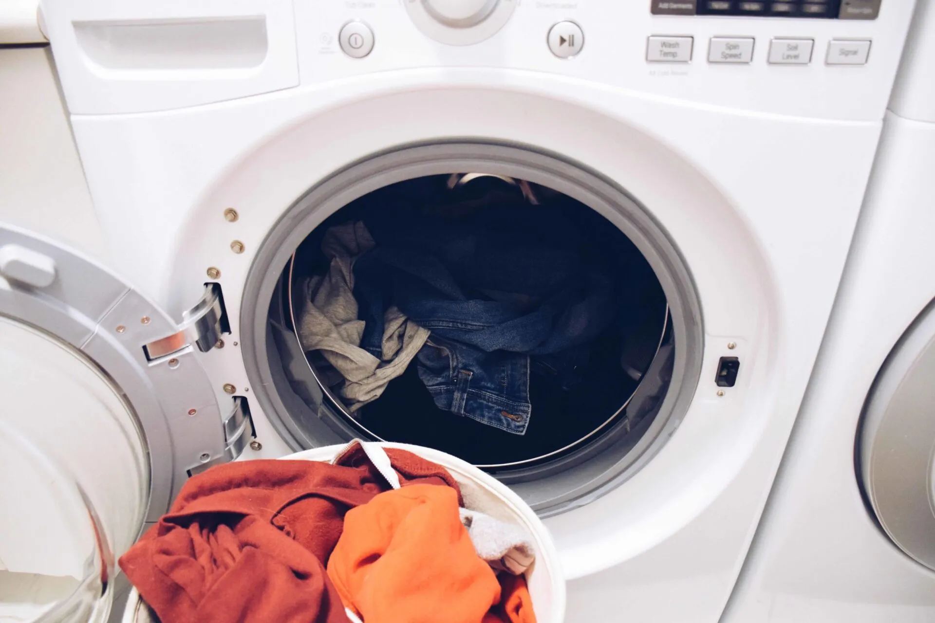 Dryer Repair Services in Jacksonville, FL: Keeping Your Laundry Routine Running Smoothly